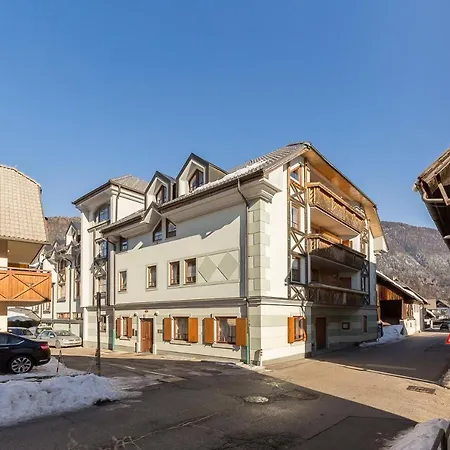 Mountain Charm Apartment Kranjska Gora